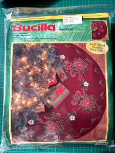 Bucilla Applikation Filz Weihnachtsbaum Rock Kit 43" rund - 84305 - Glitzer & Glitzer - Bild 1 von 2