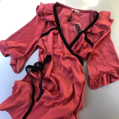 Roupão de babado Aileen para amor e limões - Imagem 1 de 4