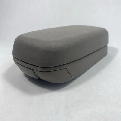 Saturn Ion marrón reposabrazos tapa consola central 2003-2007 conjunto deslizante OEM Foto 1 de 4