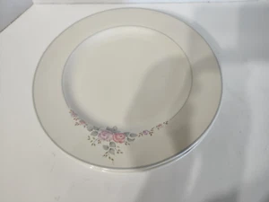 (3) Vintage Pfaltzgraff Trousseau Dinner Plates - Picture 1 of 6