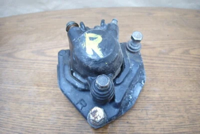 1981 YAMAHA VIRAGO XV920R ПЕРЕДНИЙ ПРАВЫЙ ТОРМОЗ СУППОРТ - Изображение 1 из 4