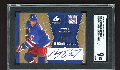 WAYNE GRETZKY SIGNED 2009 UD SP GAME USED SIGNIFICANCE AUTO CARD /25 SGC 9 - Image 1 of 2