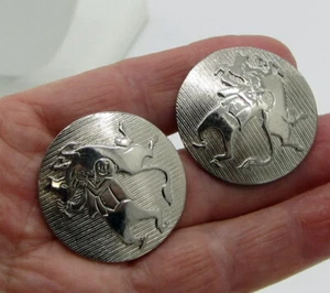 Nachlass Vintage signierte ALICE WIRFT DEN BULL große silberfarbene Manschettenknöpfe - Bild 1 von 4