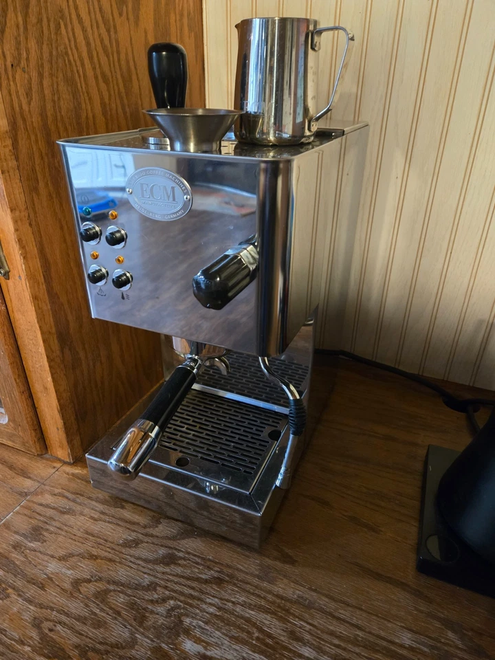 Máquina de café expresso ECM Casa V - Imagem 1 de 3