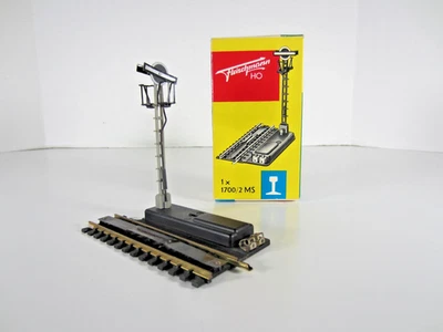 Fleischmann HO 1700/2 MS Electric Remote-Control Uncoupler With Yard Signal - Image 1 of 4