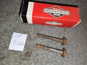 Vintage Briggs & Stratton 5 HP Engine Parts Accessories 93377 Muffler Bolts - Picture 1 of 8
