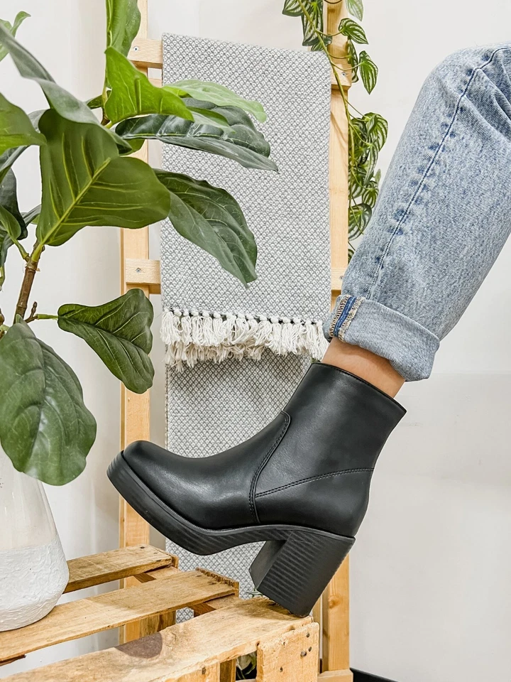 Nuevos botines retro para mujer Botines Gruesos Tacón bloque Aspecto madera Plataforma Cremallera Foto 1 de 1