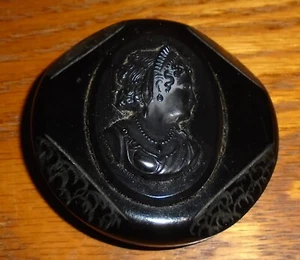 Vintage Bakelite Cameo Brooch Black Morning Jewelry with Pin Back Ex. Cond. L - Picture 1 of 3