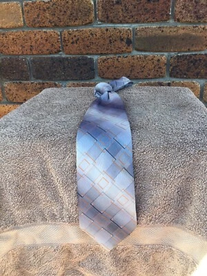 Corbata de seda Canali para hombre hecha en Italia 🇮🇹 Foto 1 de 4