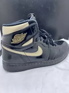 Nike Air Jordan 1 Retro High OG 'Black Metallic Gold' 555088-032 Men's 10 - Picture 1 of 14