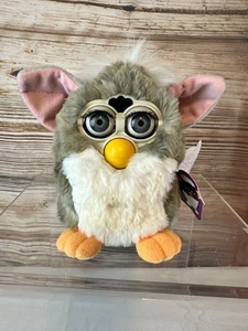 Vintage 1998 Tiger Electronics Toys Furby Gray Model 70-800 Not Working 6 Inches - Picture 1 of 10