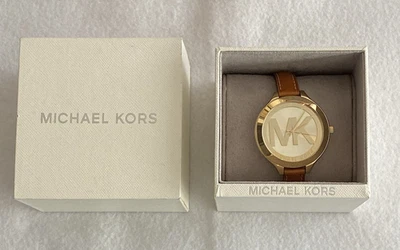 Michael Kors Oro Logo, Bisel y Estuche Reloj Correa Cuero 251807 Batería Nueva Foto 1 de 4