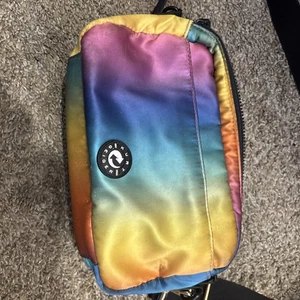 Borsa Kurt Geiger London media per fotocamera arcobaleno borsa satinata - Foto 1 di 11