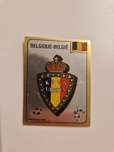SCUDETTO FIGURINA DEL BELGIO COLLEZIONE ITALIA 90 NUOVO PERFETTO ORIGINALE - Foto 1 di 2