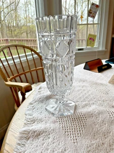 Vintage Bleikristall Pressglas, Blumenvase mit Fuß. - Bild 1 von 3