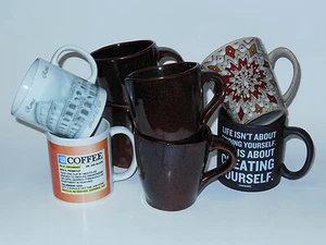 Kaffeebecher 8-teiliges Set/4+einzeln braun unregelmäßig Keramik-Stil/Rom Tourist/Humor - Bild 1 von 2