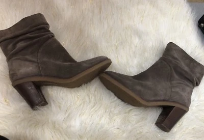 Vince Camuto парка сутулиться середины икры каблука загрузки замши ботинок серо-коричневый размер 8,5-9 - Изображение 1 из 3