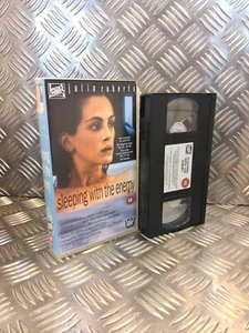 SLEEPING WITH THE ENEMY VHS - Vintage Original 1991 Video Tape - Julia Roberts - Picture 1 of 4