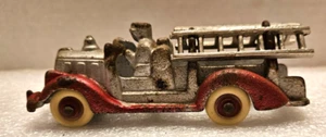 Hubley 1930's Cast Iron 5" Fire Truck - Picture 1 of 6