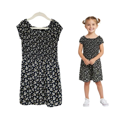 Vestido infantil Abercrombie meninas 5-6 preto floral margarida borrada inspirado no ano 2000 - Imagem 1 de 4