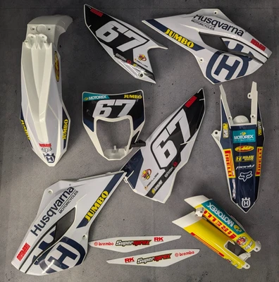 Plastics + Graphics Husqvarna TE FE 2015 125 250 350 450 501 applied - Изображение 1 из 4