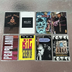 8 Mixed Cassette Tapes Lot-Pearl Jam-Heavy D And More-See Pictures - Foto 1 di 2