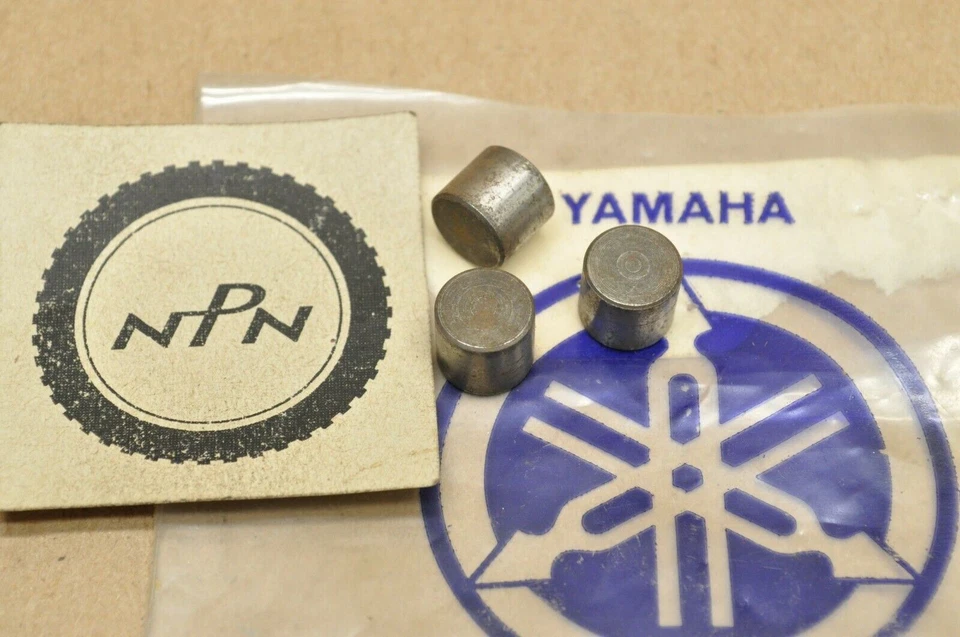 OEM Yamaha AS2 CS3 CS5 G6 G7 HS1 LT5 RD125 RD200 TA125 YAS1 YCS1 YL2 Pin Qty 3 - Image 1 of 1