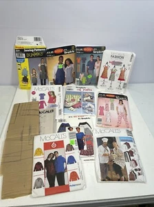 Lot Of Vintage Assorted Sewing Patterns 1970s Women Misses Clothing - Picture 1 of 13