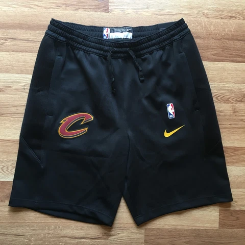 Nike NBA Authentic Player Issued Cleveland Cavaliers Shorts Large AH8295-011 Cover