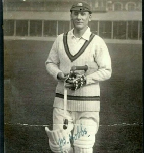 GB AUTÓGRAFO DE CRICKET Tarjeta Fotográfica Real Firmada *JACK HOBBS* Inglaterra Bateador T211a - Imagen 1 de 7
