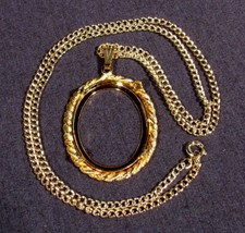 Wholesale Lot Of Vintage Gold Plated Cabochon & Chain Mounts / One Price All