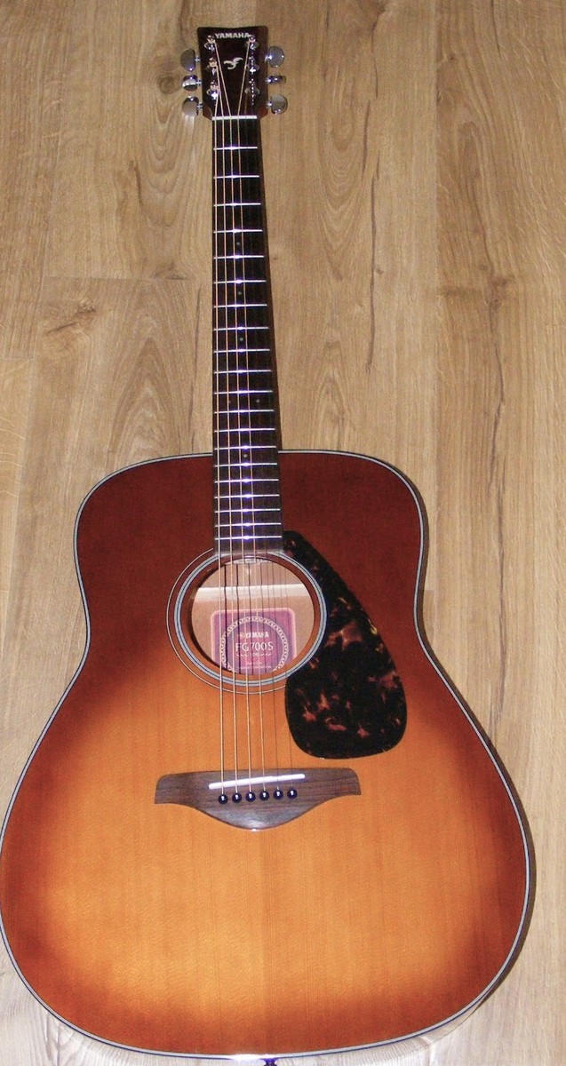単板トップ　YAMAHA ＦＧ７００Ｓ Yamaha FG700S w/solid top - Natural Reviews | Sweetwater