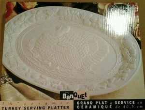 GIBSON 16" CERAMIC WHITE TURKEY SERVING PLATTER RIMMED EDGE OF FRUIT FOLIAGE - Picture 1 of 7