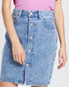 🌻LEVIS SIZE 26 MOM SKIRT RED TAG BLUE DEMIN BUTTON DOWN LIKE NEW - Bild 1 von 13