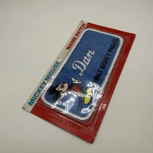 Vintage Mickey Mouse Name Dan Aufnäher Dave Walt Disney Productions Souvenir Neu in Verpackung - Bild 1 von 3