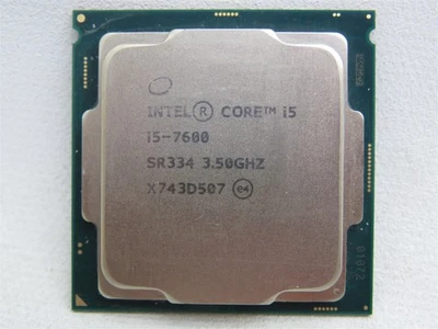CPU Intel Core i5-7600 (SR334) 4 núcleos/4 hilos 3,5 GHz/4,1 GHz Boost - LGA1151 Foto 1 de 2