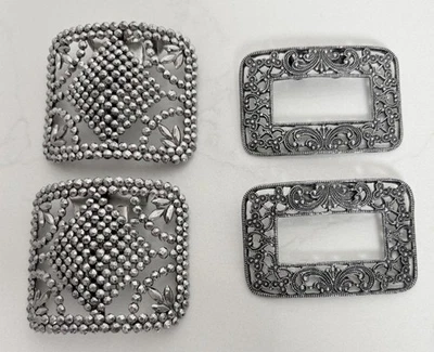 Lote de 2 clips antiguos para zapatos Musi y Holfast rectángulos ornamentados tono plata usados en excelente estado Foto 1 de 4