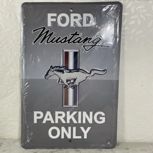 Ford Mustang geprägtes Blechschild Parking Only 8" x 12" grau rot weiß blau neu - Bild 1 von 11