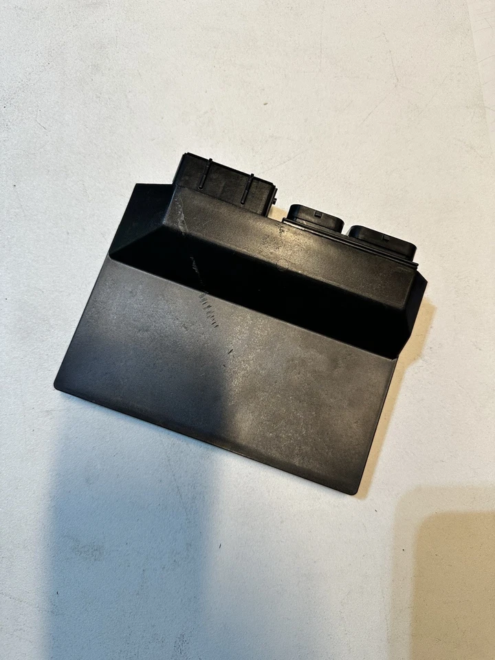 Yamaha YZF R1 ECU 20-24 Foto 1 de 3