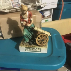 Molly Pitcher Bicentennial Lionstone Whiskey Dekanter - Bild 1 von 5