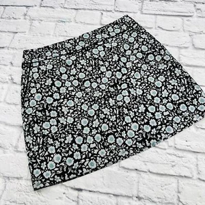 ANN TAYLOR LOFT Women's Floral A-Line Mini Skirt Size 10 Black White Side Zipper - Picture 1 of 10