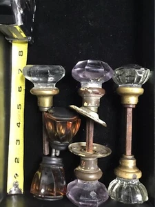 Vintage glass door knobs. - Picture 1 of 9