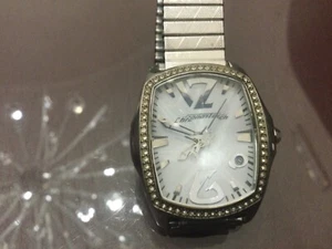 OROLOGIO CHRONOTECH VETRO PRISMATICO.CON STRASS. BELLISSIMO.USATO,FUNZIONANTE - Foto 1 di 6