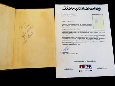 ROGER MARIS 1961 WSC YANKEES KC A'S SIGNED AUTO VTG KC ATHLETICS 1ST ED BOOK PSA - Image 1 of 4