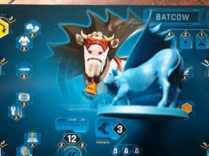 Batcow murciélago vaca batman monolito juegos juego de mesa figura y tarjeta kickstarter - Imagen 1 de 1