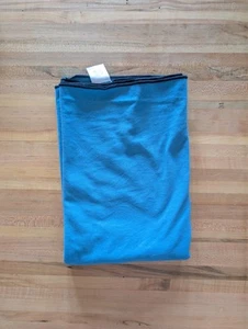 Manduka eQua Standard Yoga Mat Towel 72x26.5 Blue Playa Activated Grip - Picture 1 of 3