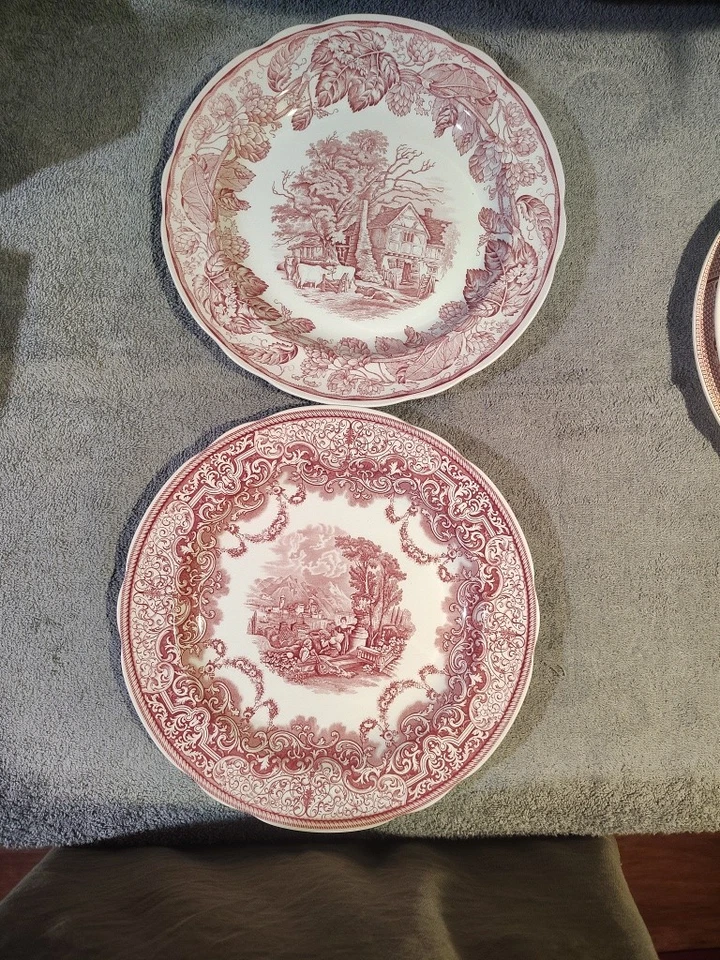 Spode Archive Collection Victorian Series Set Of 2 Dinner Plate Cranberry Pink - Image 1 of 4