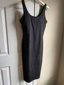 Vuori Halo Essential Tank Dress Size L VW606 - Picture 1 of 4