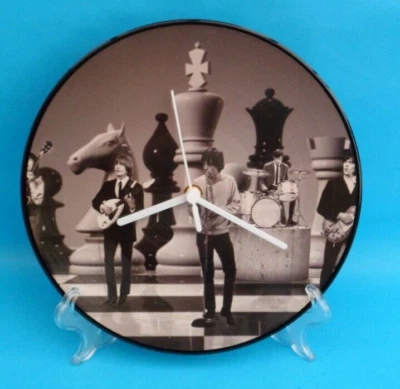 ROLLING STONES CLOCK Upcycled Vinyl Record Picture Disc 12P192 Wall CLOCK 10" . - Image 1 of 4