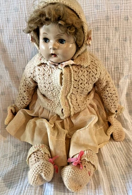 24" 1930s ABC DOLL Composición Ponderada Ojos Abiertos Cerrados 6 Piezas Conjunto Tejido Foto 1 de 4